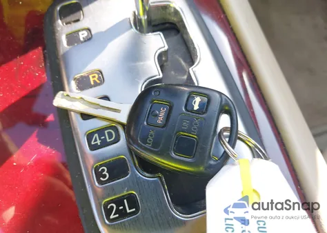 2004 Lexus Es 330 from USA, damaged, VIN JTHBA30G740021002